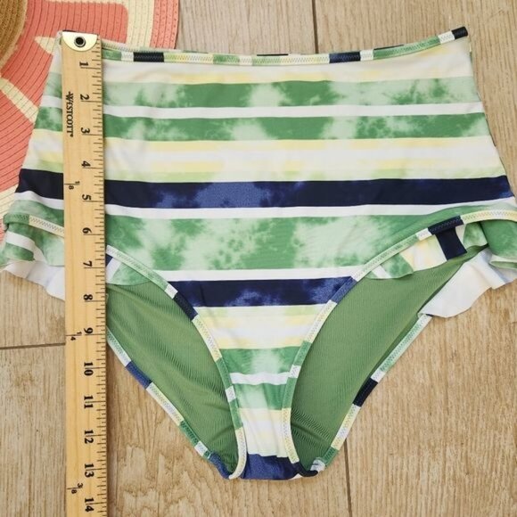 aerie Ruffle High Waisted Bikini Bottoms - Picture 8 of 11
